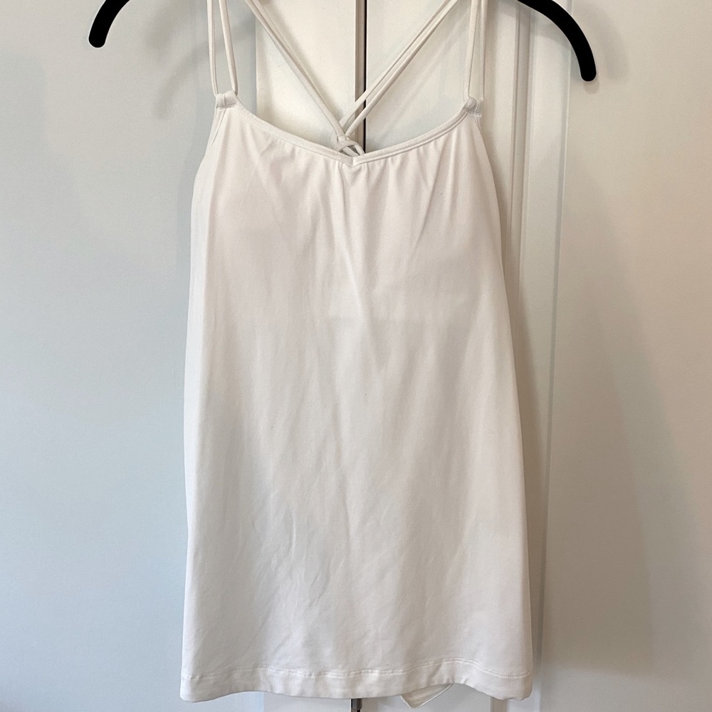 Lululemon Soft Workout Tank with open back & bra